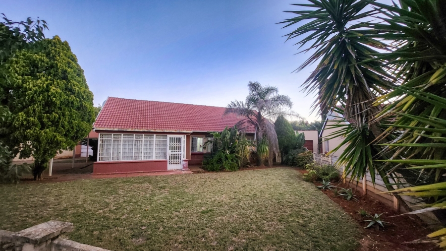 3 Bedroom Property for Sale in Stilfontein Ext 4 North West